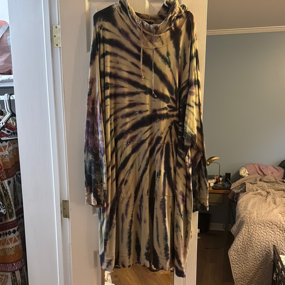 Torrid tye dye hoodie dress